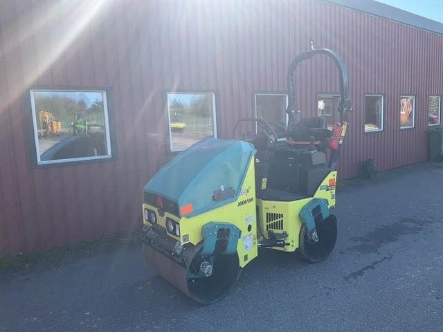 Ammann ARX16-2 - Úthenger: 2 kép. Ammann ARX16-2 - Úthenger: 2 kép.