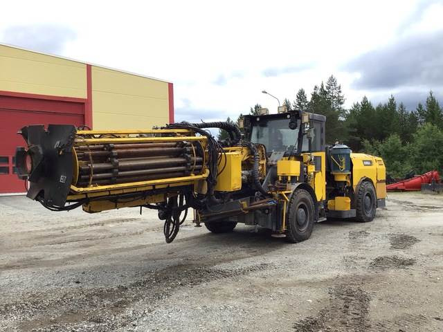 Atlas Copco Simba ME7C - Bányászati gépek: 1 kép. Atlas Copco Simba ME7C - Bányászati gépek: 1 kép.