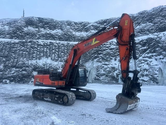 Doosan DX300LC-5 - Lánctalpas kotró: 4 kép. Doosan DX300LC-5 - Lánctalpas kotró: 4 kép.