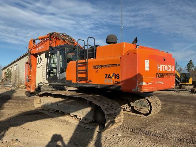 Hitachi ZX470LCH-3 - Lánctalpas kotró: 2 kép. Hitachi ZX470LCH-3 - Lánctalpas kotró: 2 kép.