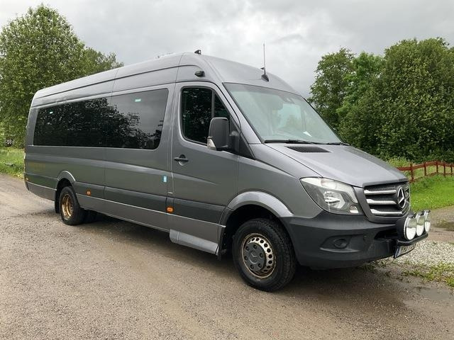 Mercedes-Benz Sprinter 516 CDI - Minibusz, Kisbusz: 4 kép. Mercedes-Benz Sprinter 516 CDI - Minibusz, Kisbusz: 4 kép.