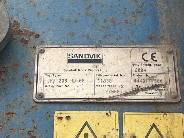Sandvik JM1208 - Pofás törő: 5 kép. Sandvik JM1208 - Pofás törő: 5 kép.