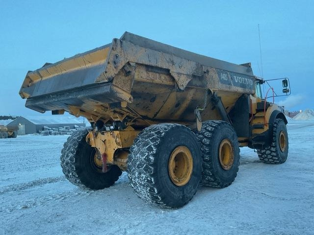 Volvo A40G - Csuklós dömper: 3 kép. Volvo A40G - Csuklós dömper: 3 kép.