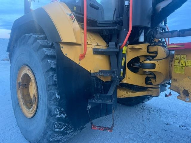 Csuklós dömper Volvo A60H: 22 kép. Csuklós dömper Volvo A60H: 22 kép.