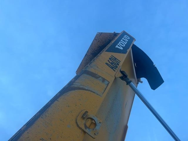 Csuklós dömper Volvo A60H: 17 kép. Csuklós dömper Volvo A60H: 17 kép.