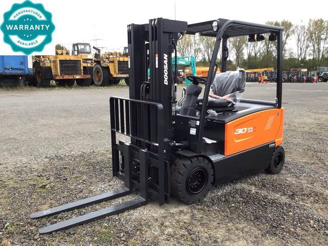Doosan B30X-7 PLUS - Elektromos targonca: 1 kép. Doosan B30X-7 PLUS - Elektromos targonca: 1 kép.