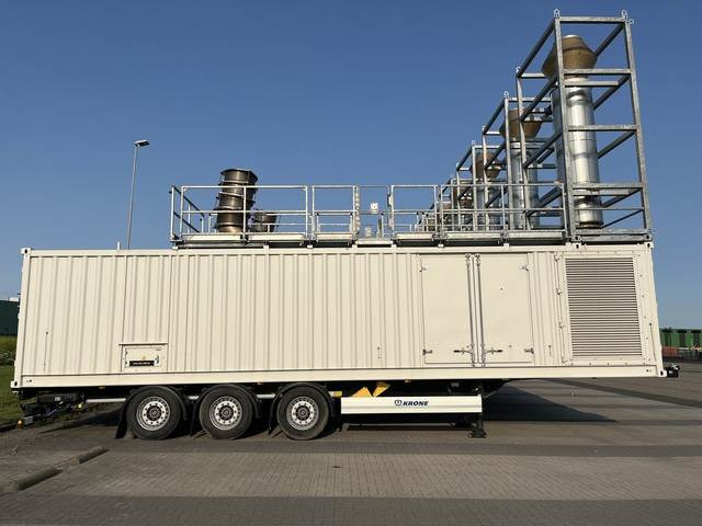 Rolls Royce MTU EGAT - Egyéb gépek: 2 kép. Rolls Royce MTU EGAT - Egyéb gépek: 2 kép.