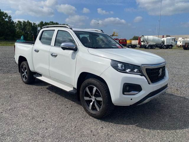 Peugeot Landtrek DC N2 - Kisteherautó: 4 kép. Peugeot Landtrek DC N2 - Kisteherautó: 4 kép.