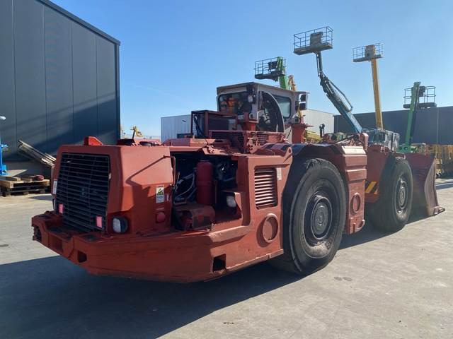 Sandvik LH410 - Bányászati gépek: 4 kép. Sandvik LH410 - Bányászati gépek: 4 kép.