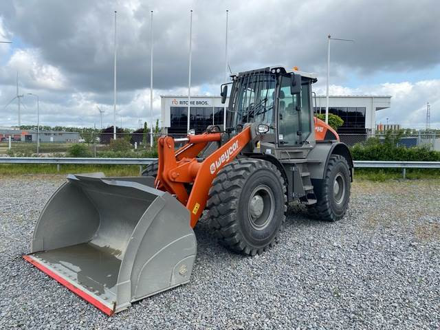 Weycor Atlas AR640 - Gumikerekes homlokrakodó: 1 kép. Weycor Atlas AR640 - Gumikerekes homlokrakodó: 1 kép.