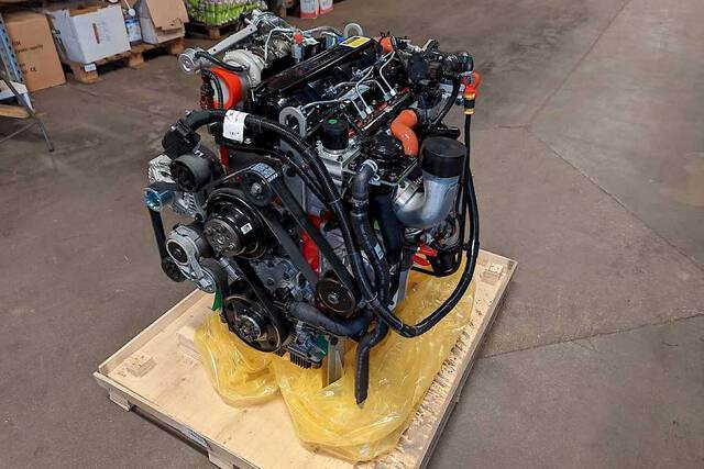 Cummins QSF3.8 97kW - Motor - Építőipari gépek: 4 kép. Cummins QSF3.8 97kW - Motor - Építőipari gépek: 4 kép.