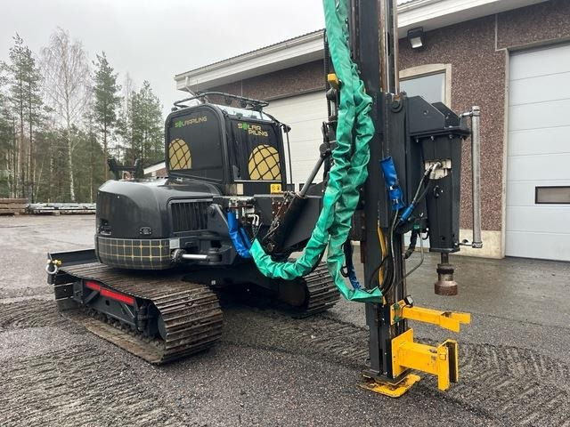 Scandinavian PileDriving - Cölöpverő: 4 kép. Scandinavian PileDriving - Cölöpverő: 4 kép.