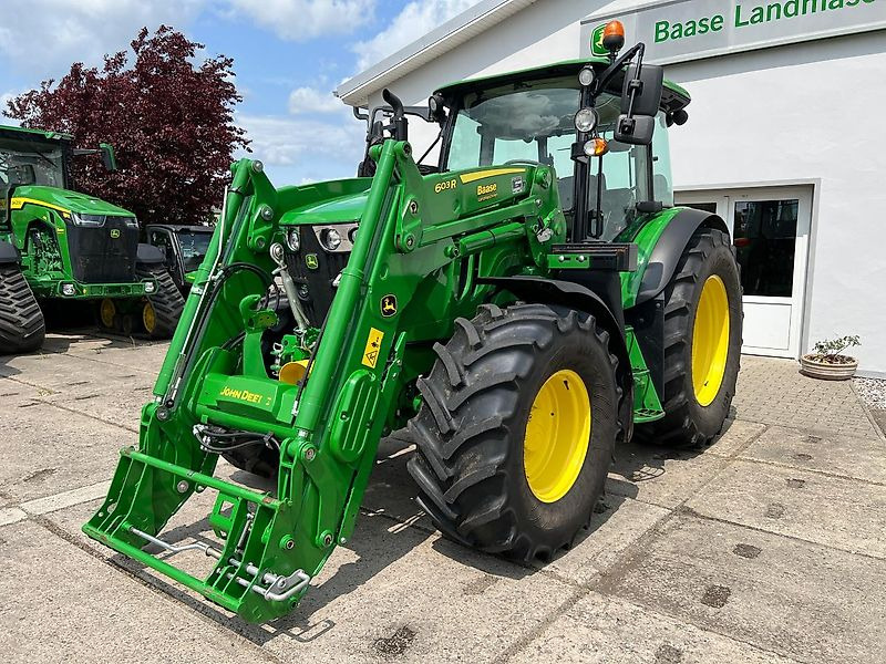 John Deere 6115RC + Frontlader 603R - Traktor: 4 kép. John Deere 6115RC + Frontlader 603R - Traktor: 4 kép.