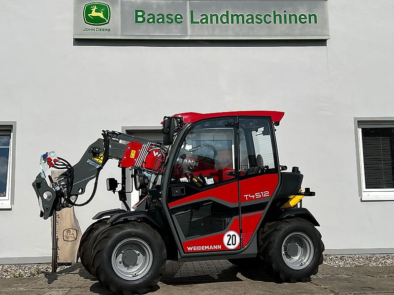 Weidemann T4512 EURO-Aufnahme + Breitreifen - Teleszkópos rakodó: 1 kép. Weidemann T4512 EURO-Aufnahme + Breitreifen - Teleszkópos rakodó: 1 kép.