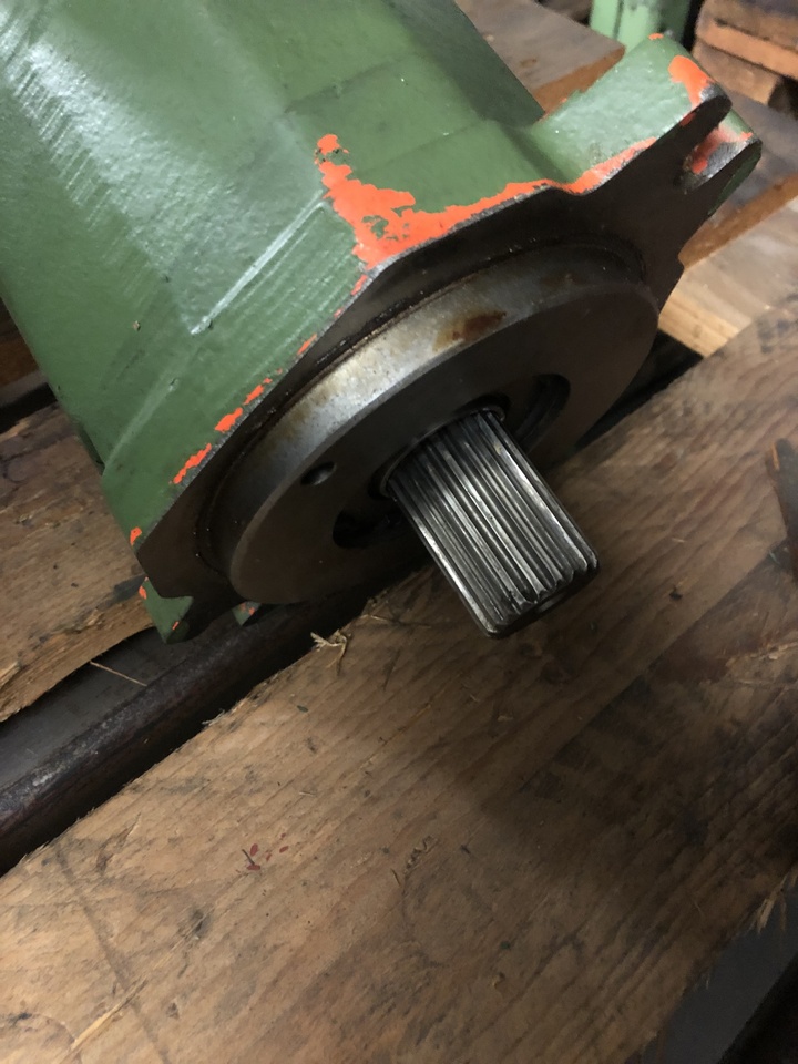 Linde HMF 75 - Hidraulikus motor: 3 kép. Linde HMF 75 - Hidraulikus motor: 3 kép.