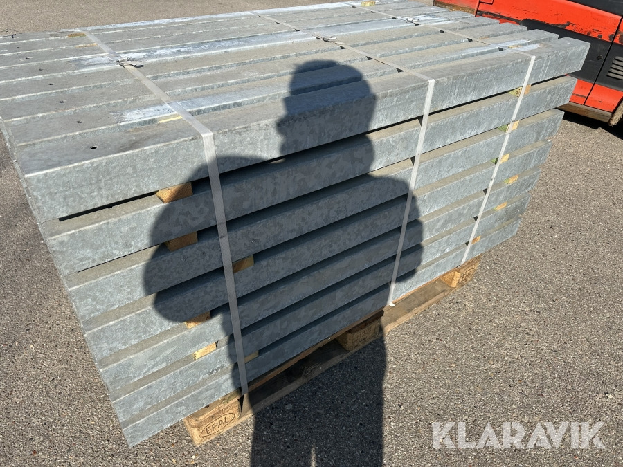 Galvaniserede stolper 1,5m lange - 57 styk - Építőipari berendezések: 4 kép. Galvaniserede stolper 1,5m lange - 57 styk - Építőipari berendezések: 4 kép.