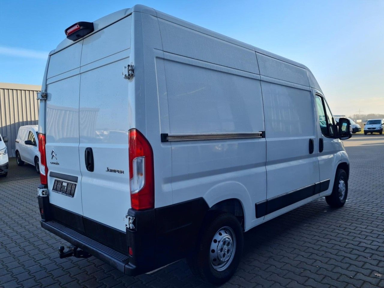 Citroën Jumper 33 Kasten L2H2 AHK KLIMA KAMERA TEMPOMAT - Kis furgon: 4 kép. Citroën Jumper 33 Kasten L2H2 AHK KLIMA KAMERA TEMPOMAT - Kis furgon: 4 kép.