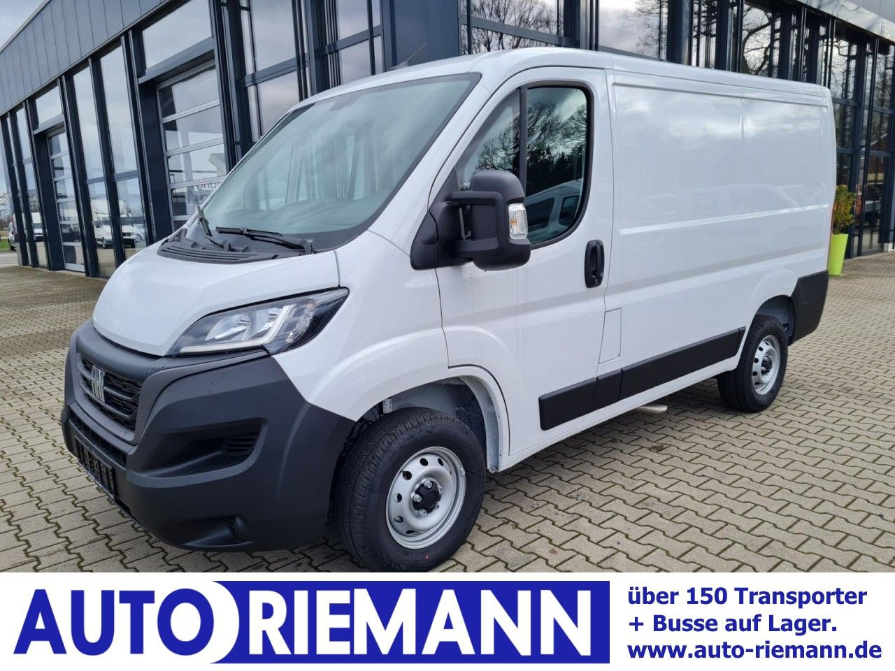 Fiat Ducato 30 Kasten L1H1 KLIMA PDC TEMPOMAT - Kis furgon: 1 kép. Fiat Ducato 30 Kasten L1H1 KLIMA PDC TEMPOMAT - Kis furgon: 1 kép.