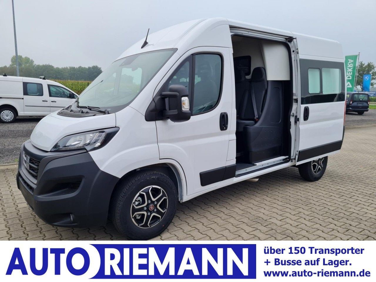 Fiat Ducato 35 Kasten Doka 7-Sitze 2x Schiebetür Maxi - Furgon, Duplakabinos kisteherautó: 1 kép. Fiat Ducato 35 Kasten Doka 7-Sitze 2x Schiebetür Maxi - Furgon, Duplakabinos kisteherautó: 1 kép.