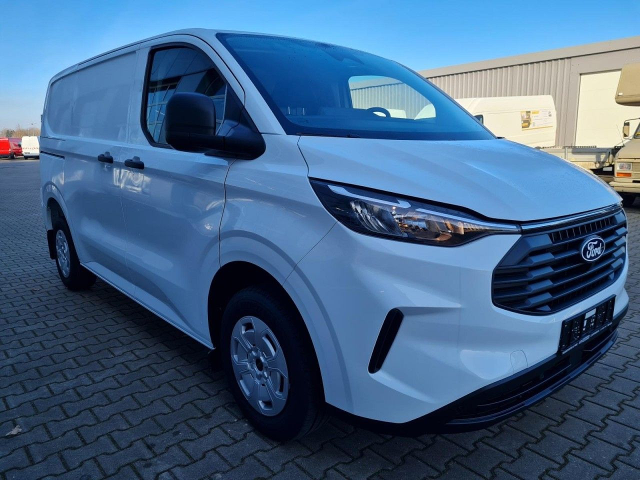 Ford Custom Kasten L1 Trend KLIMA KAMERA PDC TEMPOMAT - Kis furgon: 3 kép. Ford Custom Kasten L1 Trend KLIMA KAMERA PDC TEMPOMAT - Kis furgon: 3 kép.