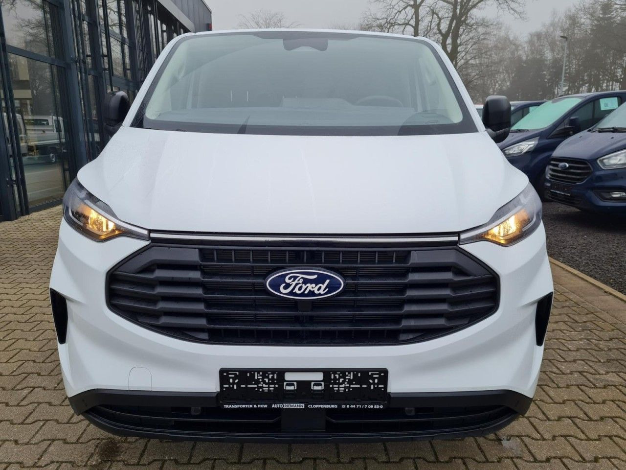 Ford Custom Kasten L1 Trend KLIMA KAMERA TEMPO VERKLE - Kis furgon: 2 kép. Ford Custom Kasten L1 Trend KLIMA KAMERA TEMPO VERKLE - Kis furgon: 2 kép.