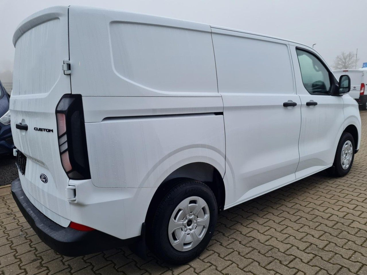 Ford Custom Kasten L1 Trend KLIMA KAMERA TEMPO VERKLE - Kis furgon: 4 kép. Ford Custom Kasten L1 Trend KLIMA KAMERA TEMPO VERKLE - Kis furgon: 4 kép.