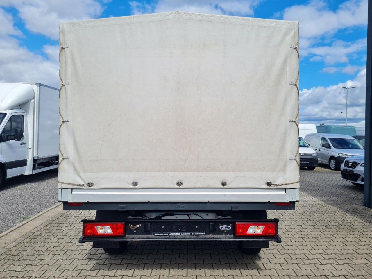Ford Transit 350 DoKa Plane L3 Trend KLIMA TEMPOMAT - Ponyvás kisteherautó, Duplakabinos kisteherautó: 5 kép. Ford Transit 350 DoKa Plane L3 Trend KLIMA TEMPOMAT - Ponyvás kisteherautó, Duplakabinos kisteherautó: 5 kép.