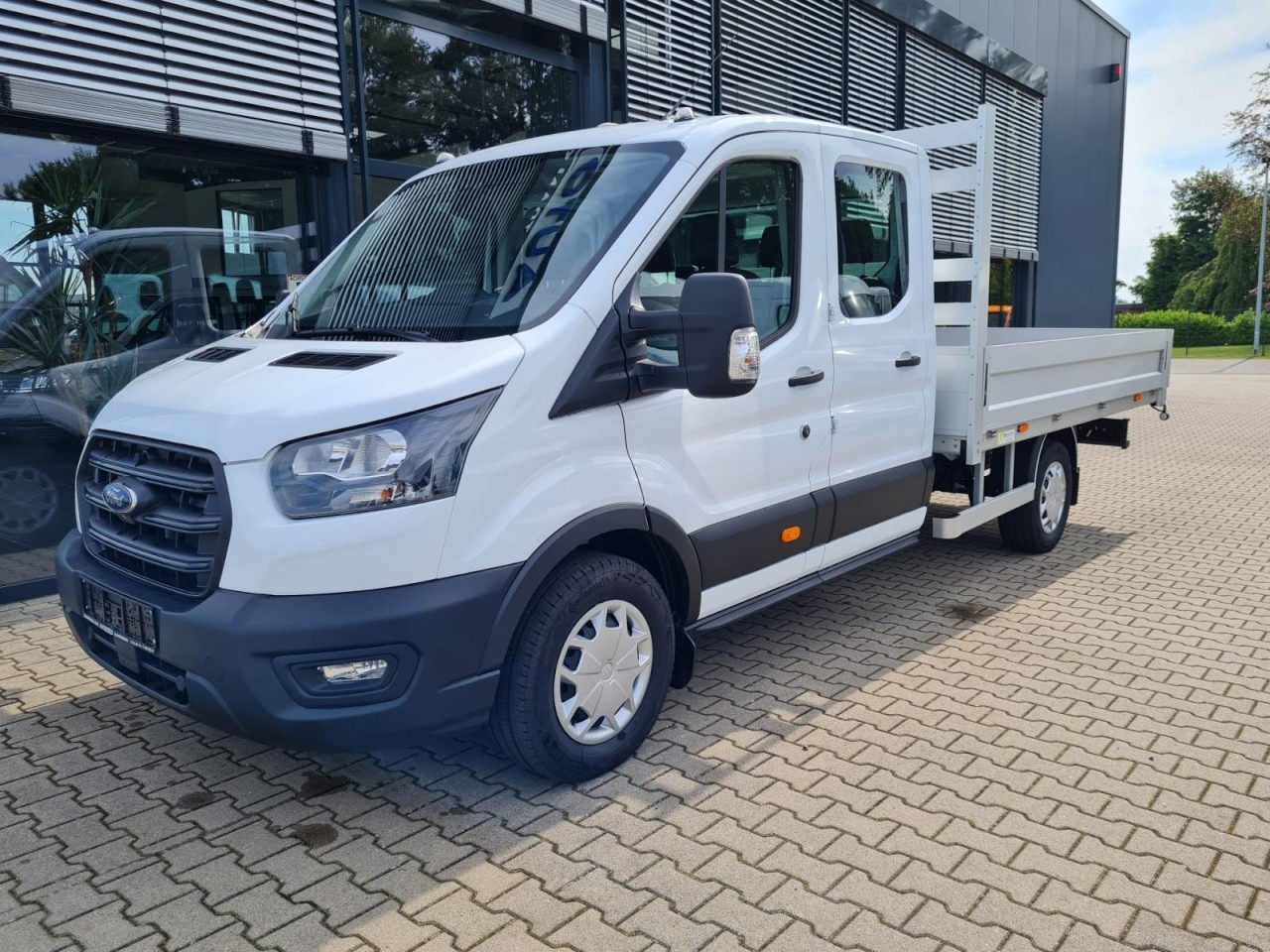 Ford Transit 350 Doka L3 L4 Trend RWD AHK KLIMA TEMPOMAT - Platós kisteherautó, Duplakabinos kisteherautó: 2 kép. Ford Transit 350 Doka L3 L4 Trend RWD AHK KLIMA TEMPOMAT - Platós kisteherautó, Duplakabinos kisteherautó: 2 kép.