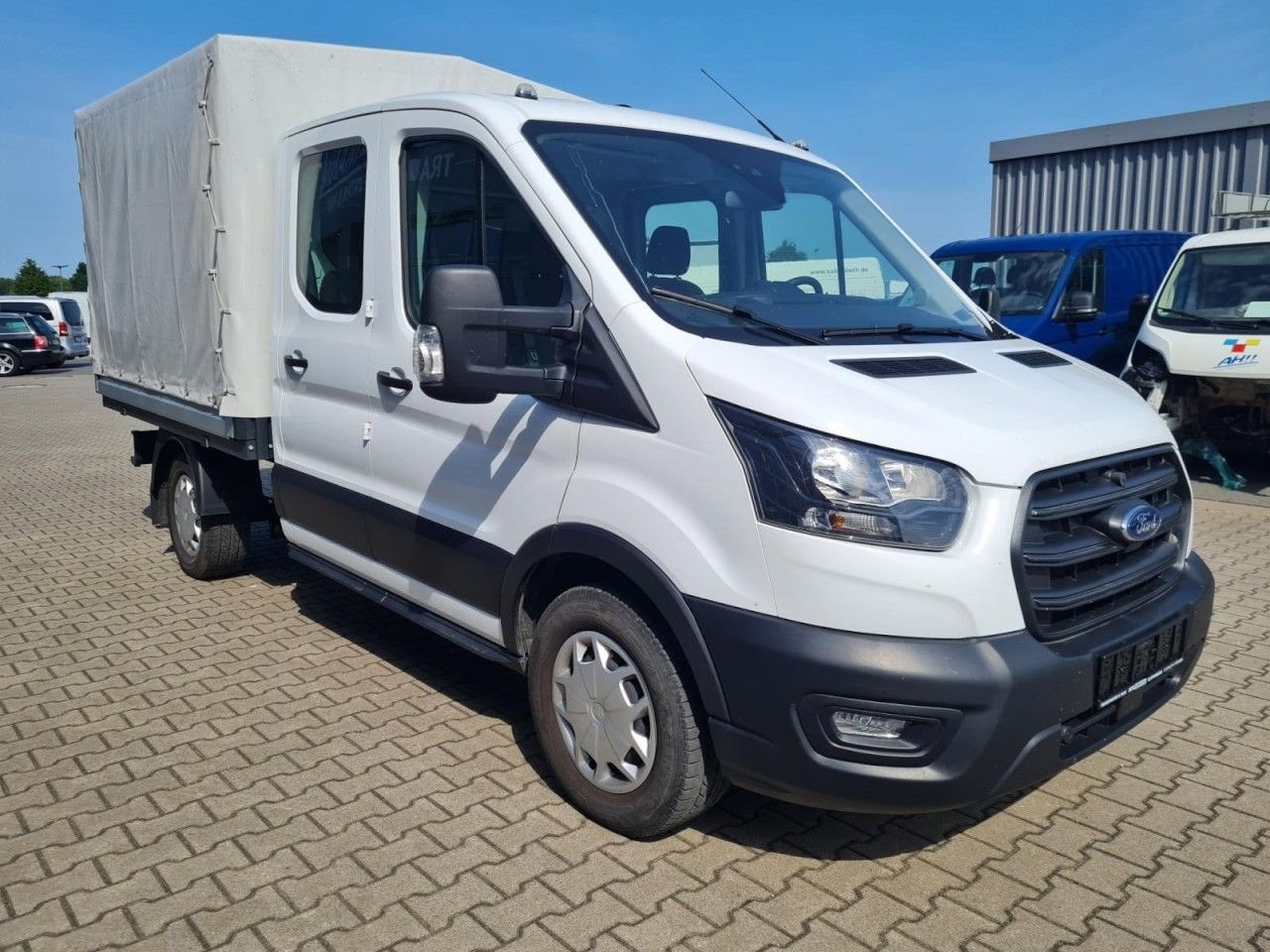 Ford Transit 350 Doka Plane L2 Trend KLIMA TEMPOMAT - Platós kisteherautó, Duplakabinos kisteherautó: 3 kép. Ford Transit 350 Doka Plane L2 Trend KLIMA TEMPOMAT - Platós kisteherautó, Duplakabinos kisteherautó: 3 kép.