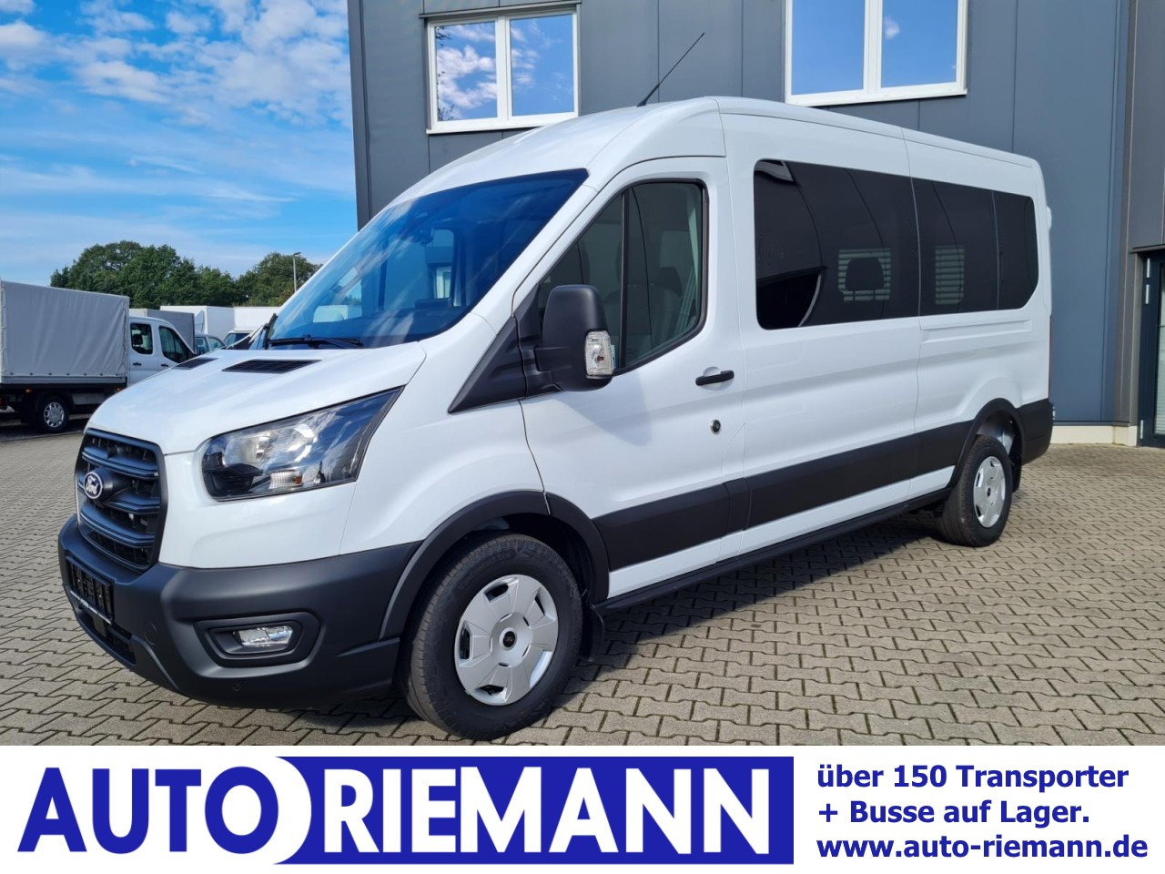 Ford Transit 350 Kombi 9 Sitze L3 AG Trend AHK KAMERA - Minibusz, Kisbusz: 1 kép. Ford Transit 350 Kombi 9 Sitze L3 AG Trend AHK KAMERA - Minibusz, Kisbusz: 1 kép.