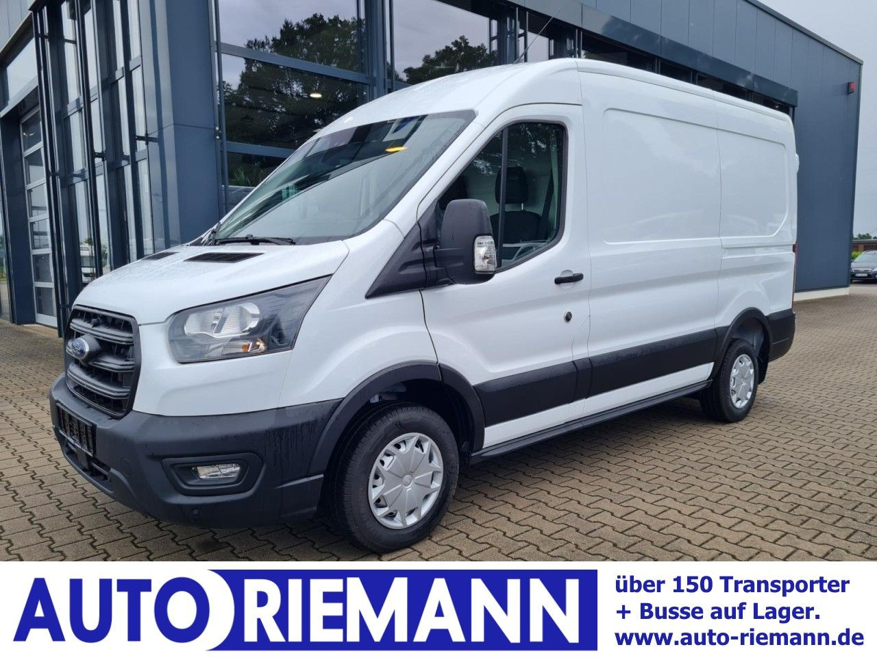 Ford Transit Kasten TDCi L2H2 Trend Klima Tempomat - Kis furgon: 1 kép. Ford Transit Kasten TDCi L2H2 Trend Klima Tempomat - Kis furgon: 1 kép.