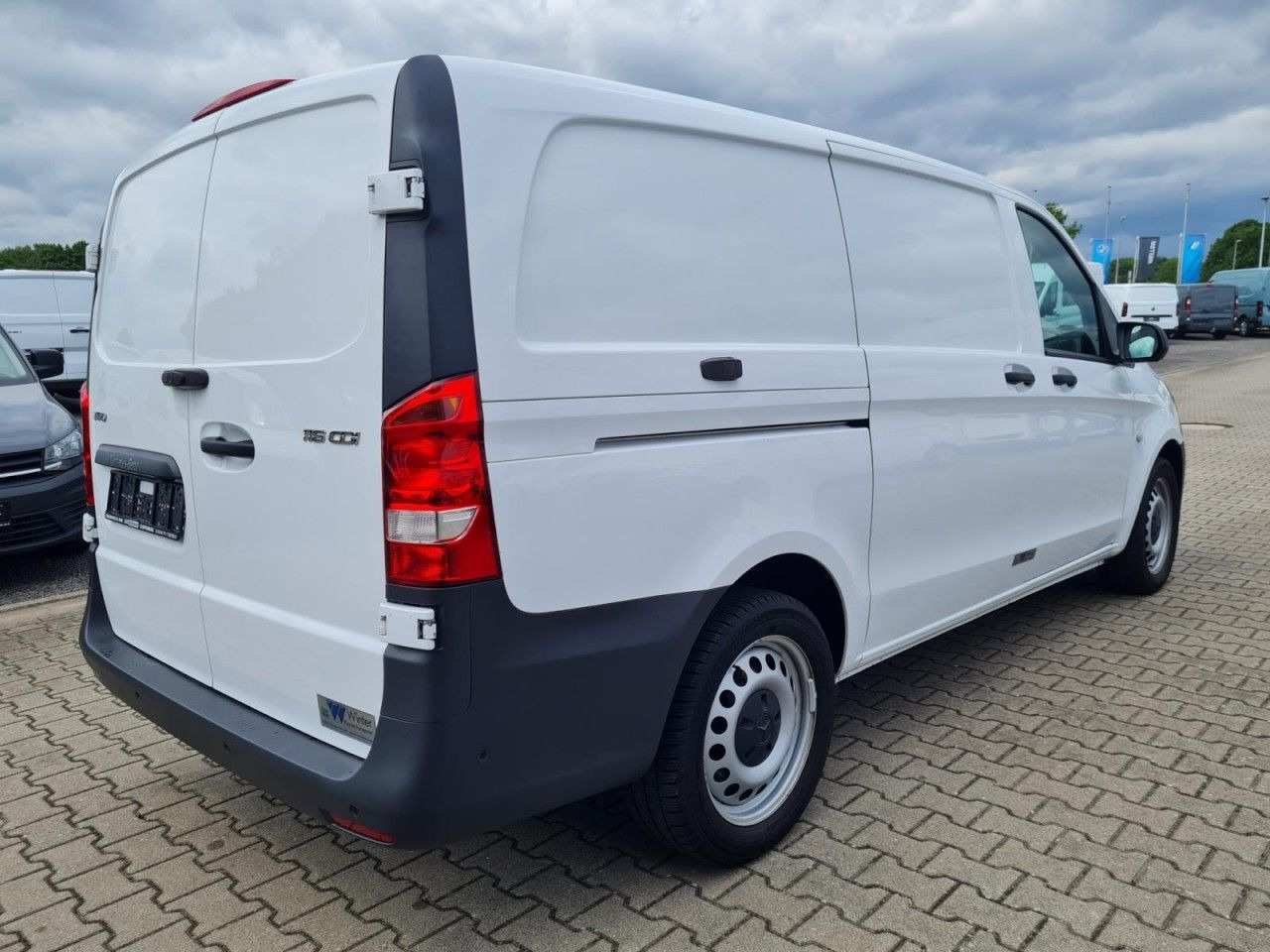 Mercedes-Benz Vito 116 Cdi Kühlkasten lang Stand/Fahrkühl HEIZ - Hűtős kisteherautó: 5 kép. Mercedes-Benz Vito 116 Cdi Kühlkasten lang Stand/Fahrkühl HEIZ - Hűtős kisteherautó: 5 kép.