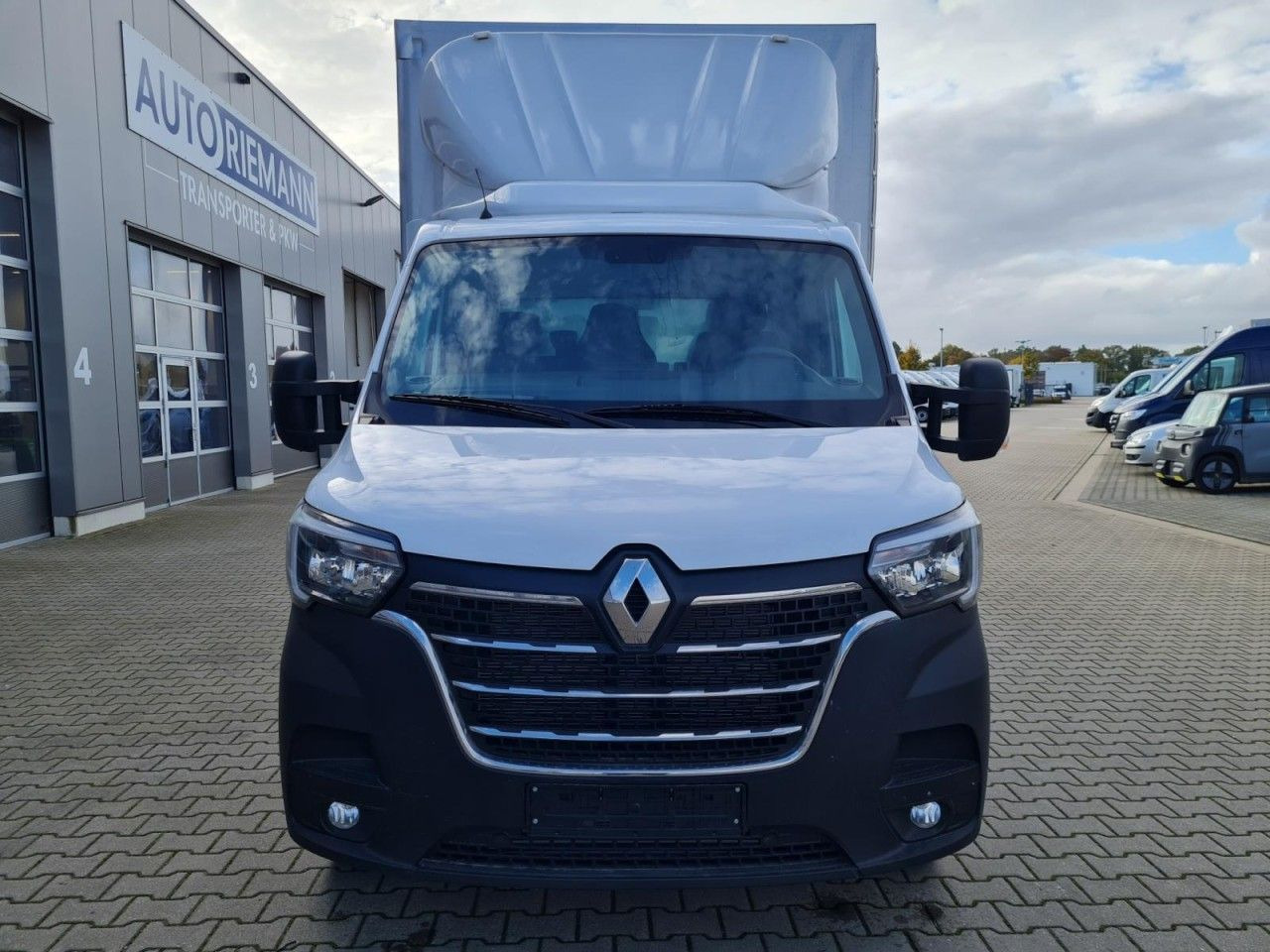 Renault Master 3,5t Pritsche Schiebe Plane ERGO KLIMA TE - Ponyvás kisteherautó: 4 kép. Renault Master 3,5t Pritsche Schiebe Plane ERGO KLIMA TE - Ponyvás kisteherautó: 4 kép.