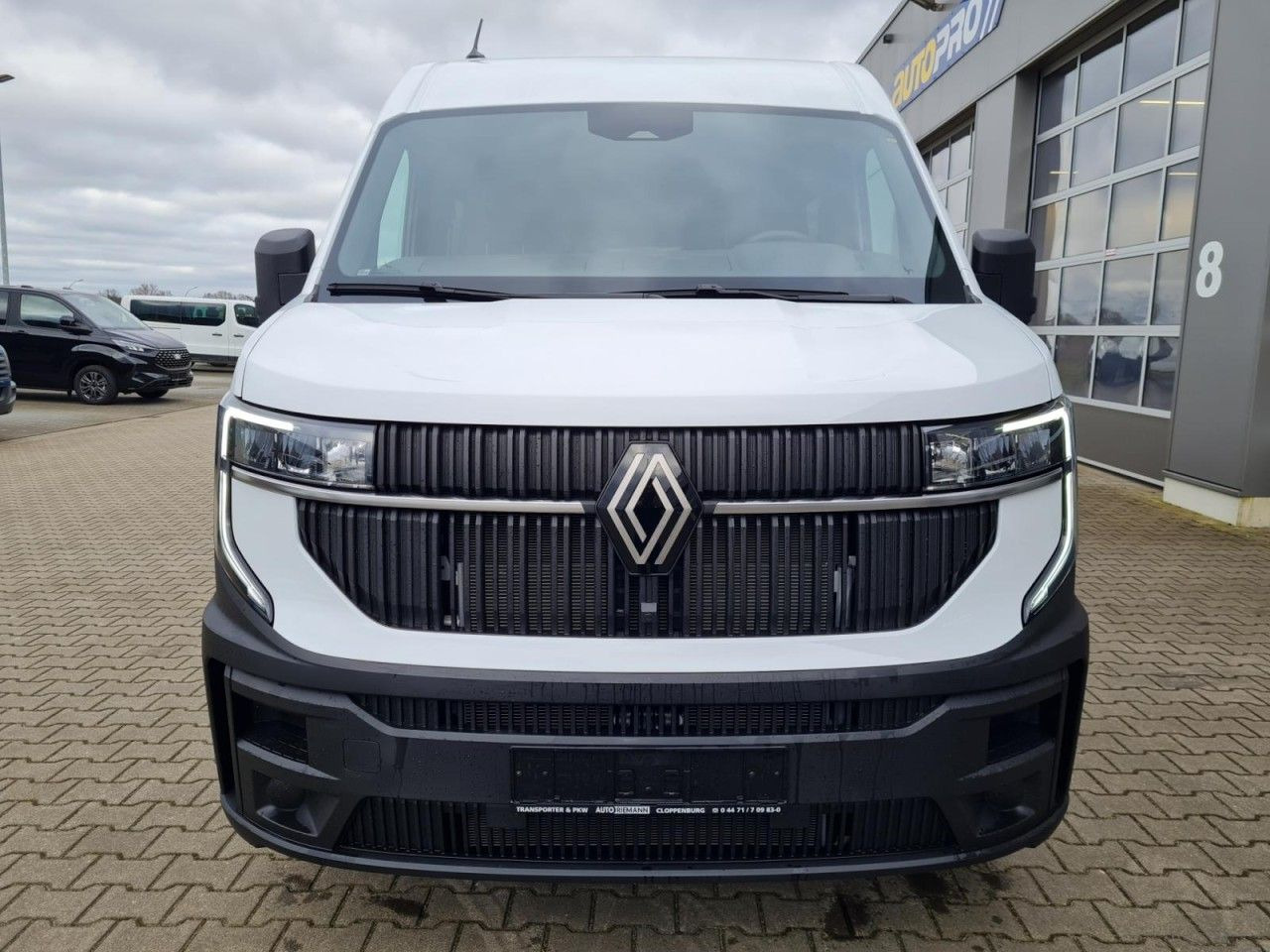 Renault Master 35 Kasten L3 Doka 7-Sitze KLIMA TEMPOMAT - Furgon, Duplakabinos kisteherautó: 3 kép. Renault Master 35 Kasten L3 Doka 7-Sitze KLIMA TEMPOMAT - Furgon, Duplakabinos kisteherautó: 3 kép.