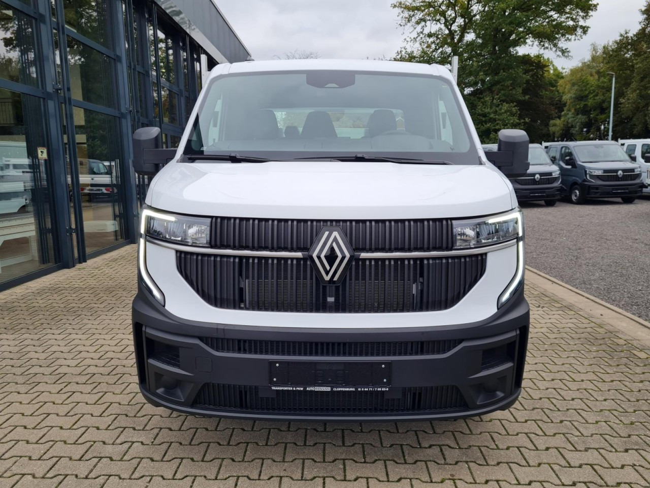 Renault Master 35 Pritsche extra lang 4.85 m KLIMA TEMPOMAT - Platós kisteherautó: 2 kép. Renault Master 35 Pritsche extra lang 4.85 m KLIMA TEMPOMAT - Platós kisteherautó: 2 kép.
