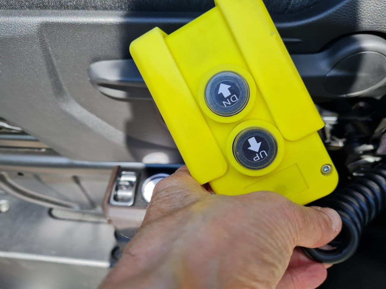 Billenőplatós kisteherautó Renault Master New 35 Kipper Luftfederung Navi App, Klim: 11 kép.