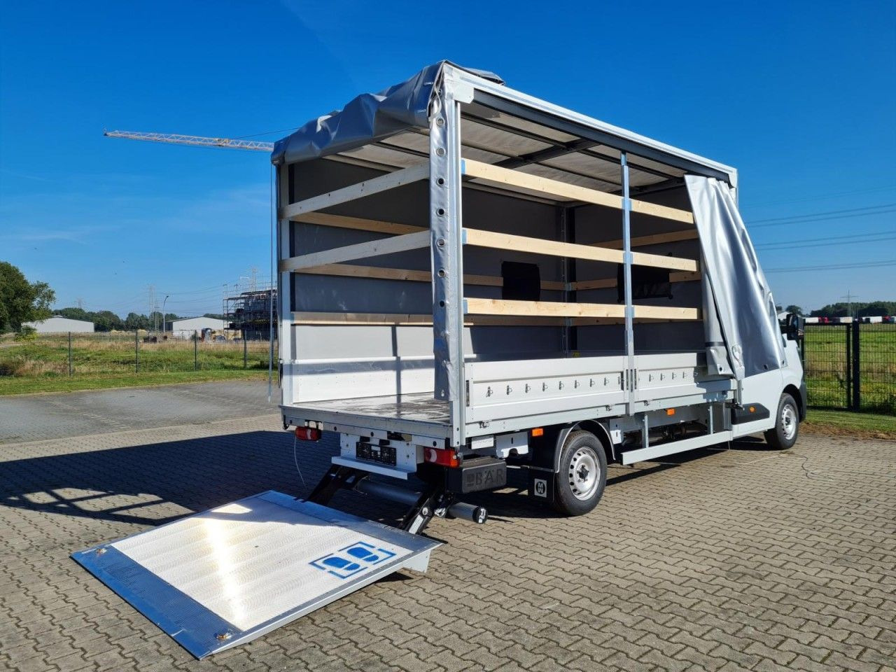 Renault Master Pritsche Schiebe Plane LBW Luftfederung lízing Renault Master Pritsche Schiebe Plane LBW Luftfederung: 22 kép.