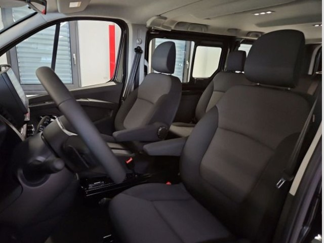Renault Trafic 8 Sitze dCi 150 L2H1 Grand Equilibre Automatik - Minibusz, Kisbusz: 5 kép. Renault Trafic 8 Sitze dCi 150 L2H1 Grand Equilibre Automatik - Minibusz, Kisbusz: 5 kép.