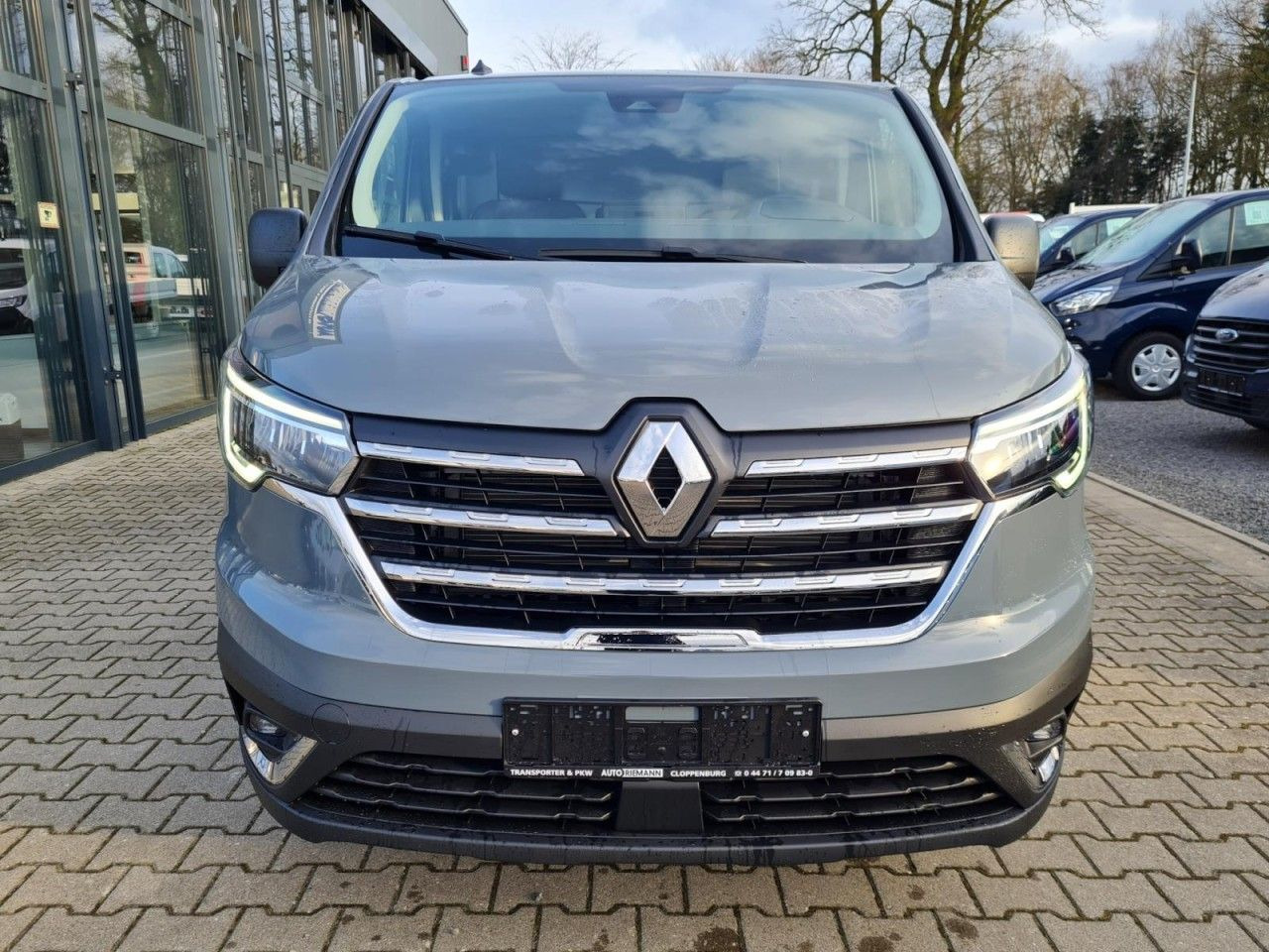 Renault Trafic Kasten 3,0t L2 LED AHK KLIMA PDC TEMPOMAT - Kis furgon: 2 kép. Renault Trafic Kasten 3,0t L2 LED AHK KLIMA PDC TEMPOMAT - Kis furgon: 2 kép.