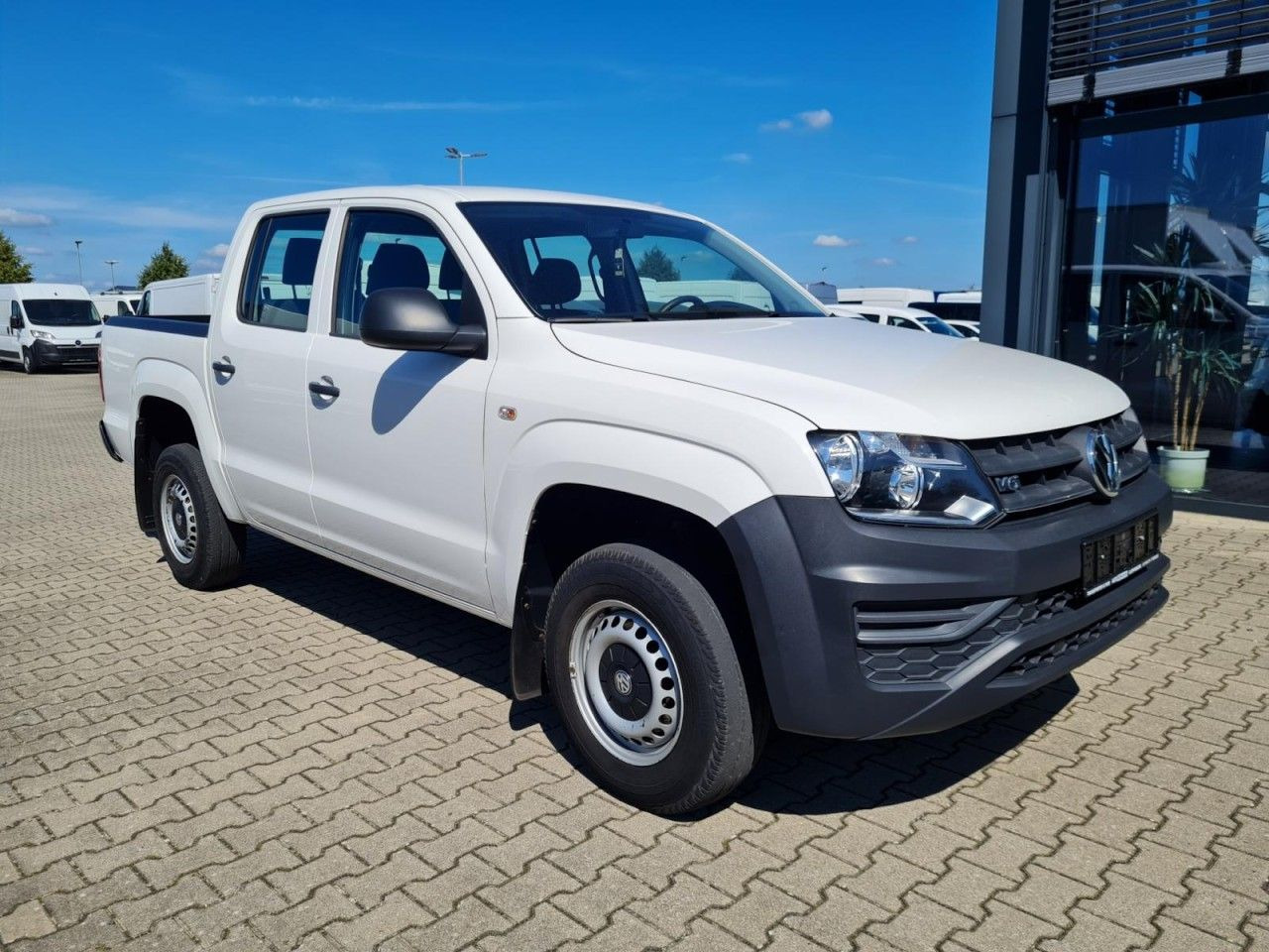 Volkswagen Amarok Doka V6 4Motion 3.0 TDI Trendline AHK - Terepjáró/ SUV: 3 kép. Volkswagen Amarok Doka V6 4Motion 3.0 TDI Trendline AHK - Terepjáró/ SUV: 3 kép.