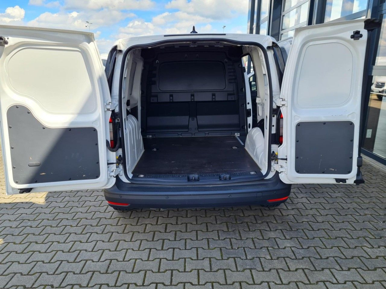 Kis furgon Volkswagen Caddy Kasten Cargo 2.0 TDI KLIMA KOMFORT PDC: 7 kép.