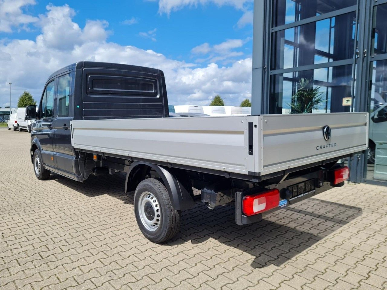 Platós kisteherautó Volkswagen Crafter 35 DOKA 7-Sitze Maxi L4 KLIMA TEMPOMAT: 8 kép.