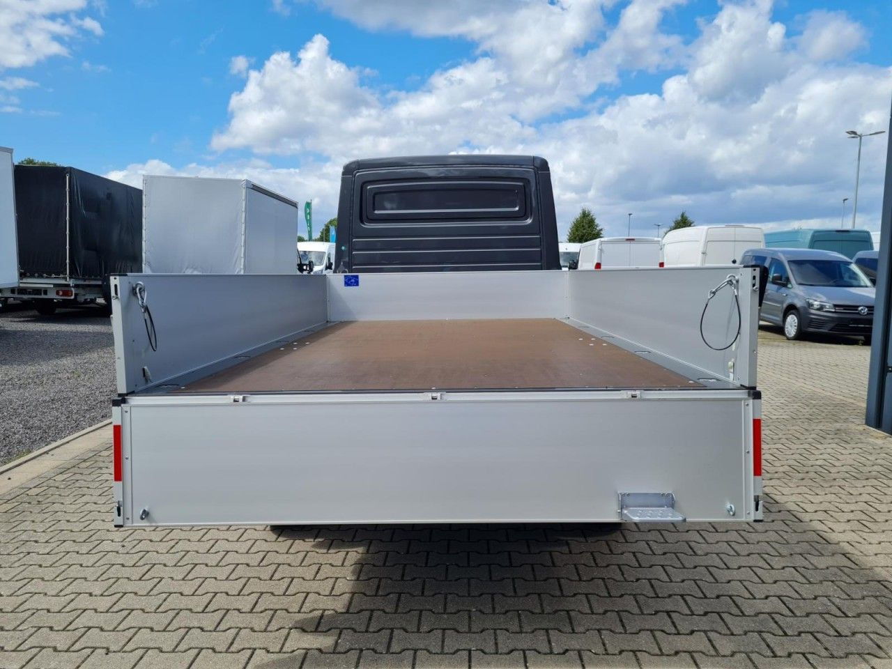 Platós kisteherautó Volkswagen Crafter 35 DOKA 7-Sitze Maxi L4 KLIMA TEMPOMAT: 6 kép.