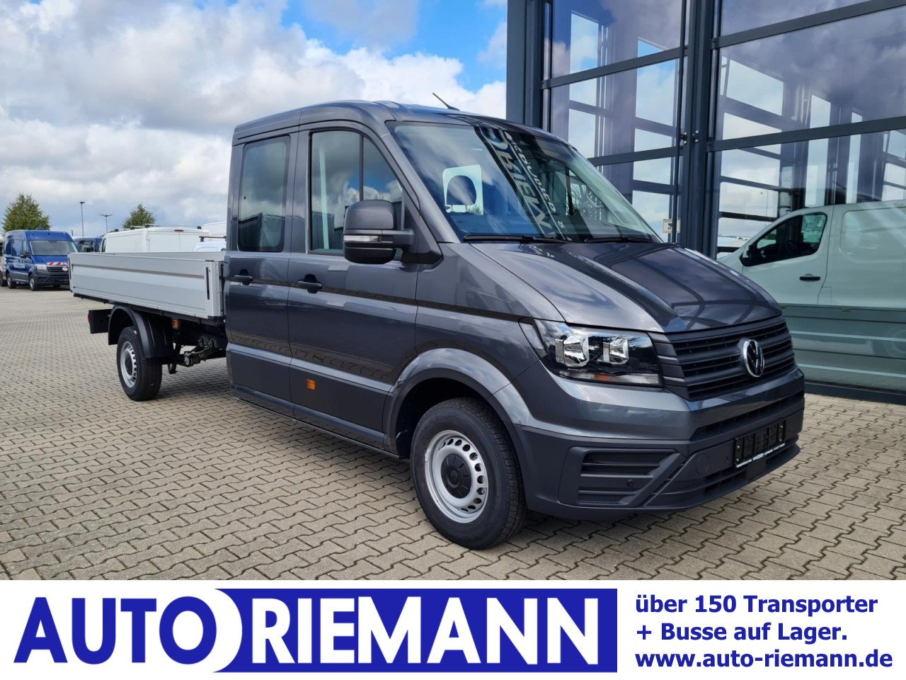 Volkswagen Crafter 35 Doka 7-Sitze MAXI L4 KLIMA TEMPOMAT - Platós kisteherautó, Duplakabinos kisteherautó: 1 kép. Volkswagen Crafter 35 Doka 7-Sitze MAXI L4 KLIMA TEMPOMAT - Platós kisteherautó, Duplakabinos kisteherautó: 1 kép.