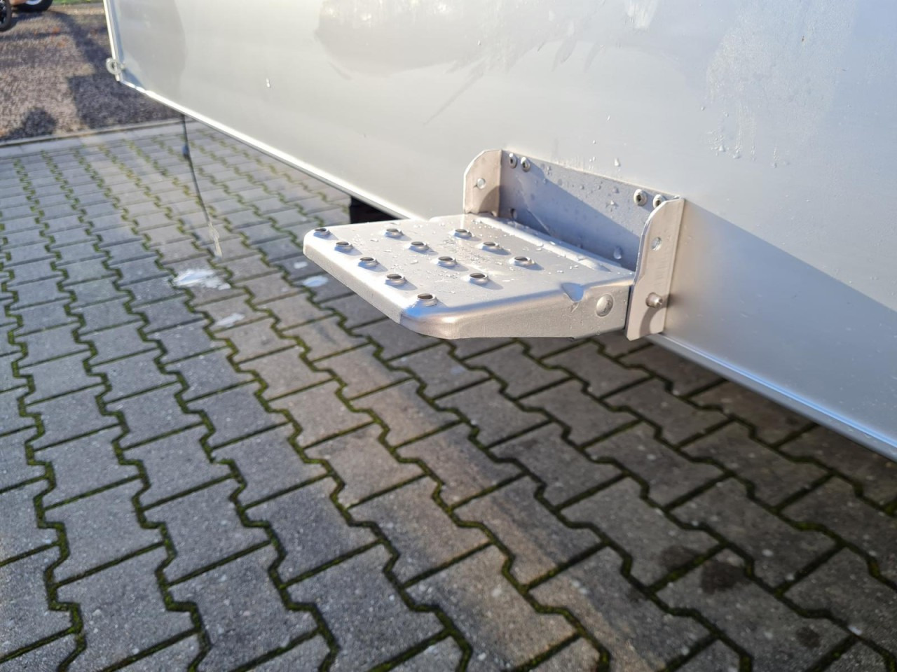 Platós kisteherautó, Duplakabinos kisteherautó Volkswagen Crafter 35 Doka 7-Sitze MR AHK KLIMA PDC TEMPOMAT: 9 kép. Platós kisteherautó, Duplakabinos kisteherautó Volkswagen Crafter 35 Doka 7-Sitze MR AHK KLIMA PDC TEMPOMAT: 9 kép.