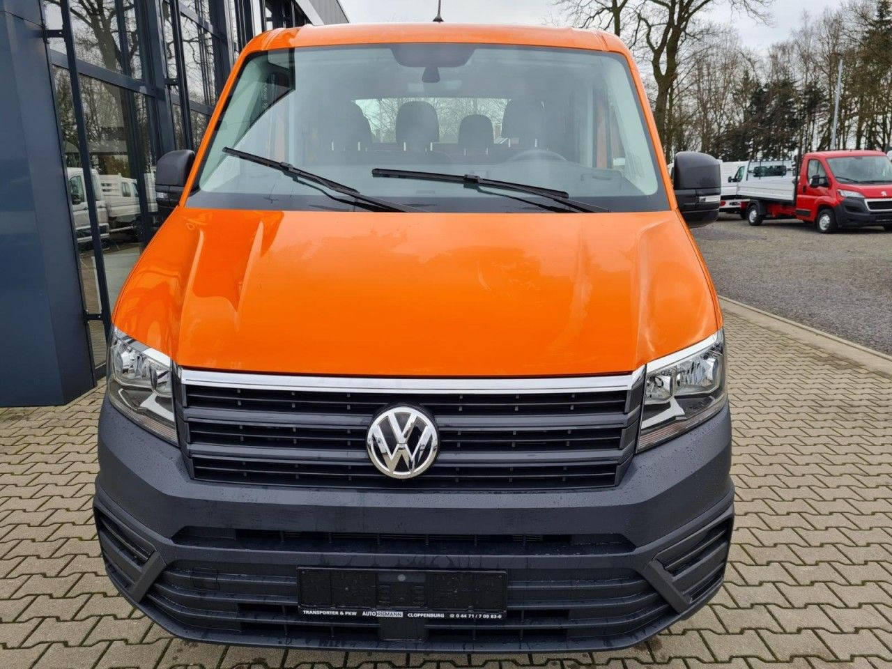 Volkswagen Crafter 35 Doka TDI MR KLIMA - Platós kisteherautó, Duplakabinos kisteherautó: 3 kép. Volkswagen Crafter 35 Doka TDI MR KLIMA - Platós kisteherautó, Duplakabinos kisteherautó: 3 kép.