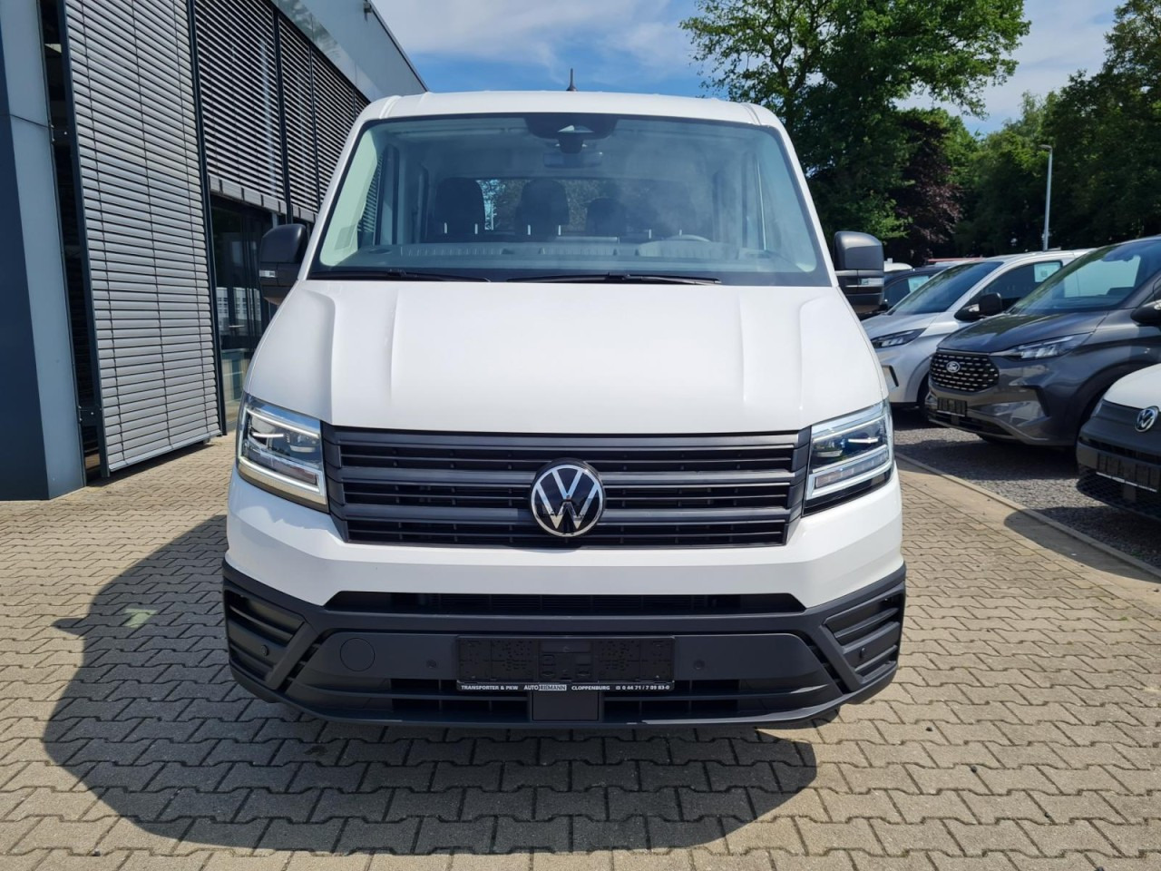 Volkswagen Crafter 35 Doka TDI MR LED KLIMA - Platós kisteherautó, Duplakabinos kisteherautó: 2 kép. Volkswagen Crafter 35 Doka TDI MR LED KLIMA - Platós kisteherautó, Duplakabinos kisteherautó: 2 kép.