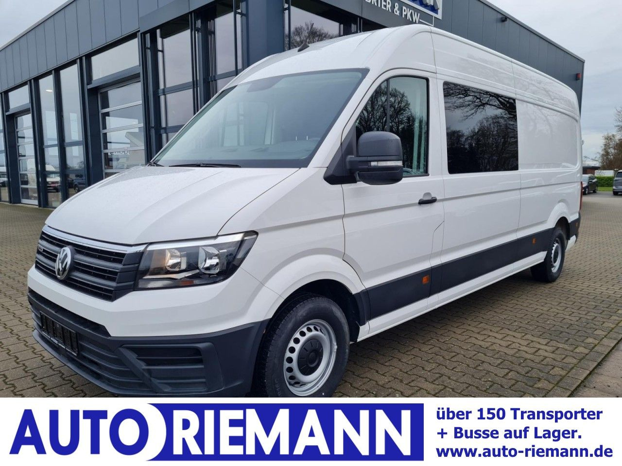 Volkswagen Crafter 35 Kasten 4MOTION L4H3 Plus Doka 7-Sitze - Furgon, Duplakabinos kisteherautó: 1 kép. Volkswagen Crafter 35 Kasten 4MOTION L4H3 Plus Doka 7-Sitze - Furgon, Duplakabinos kisteherautó: 1 kép.