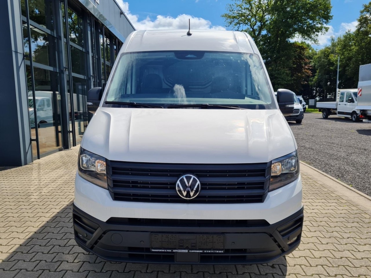 Volkswagen Crafter 35 Kasten MR L3H3 KLIMA KOMFORT PDC TEMPOMAT - Furgon: 2 kép. Volkswagen Crafter 35 Kasten MR L3H3 KLIMA KOMFORT PDC TEMPOMAT - Furgon: 2 kép.