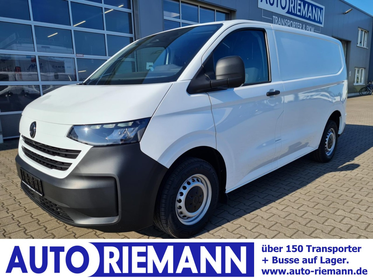 Volkswagen T7 Transporter Kasten TDi L1 Heckklappe KLIMA PDC - Kis furgon: 1 kép. Volkswagen T7 Transporter Kasten TDi L1 Heckklappe KLIMA PDC - Kis furgon: 1 kép.